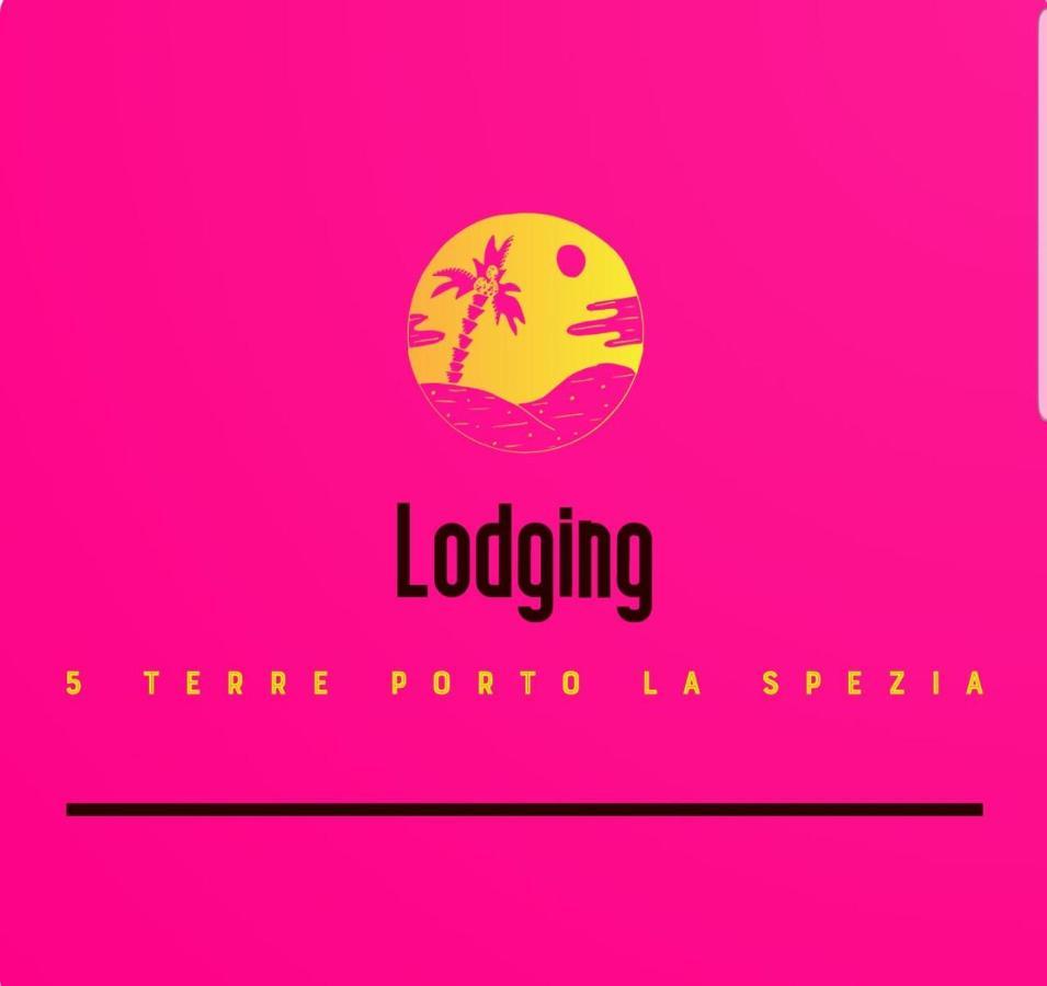 Lodging 5 Terre & Porto ลาสเปเซีย ภายนอก รูปภาพ